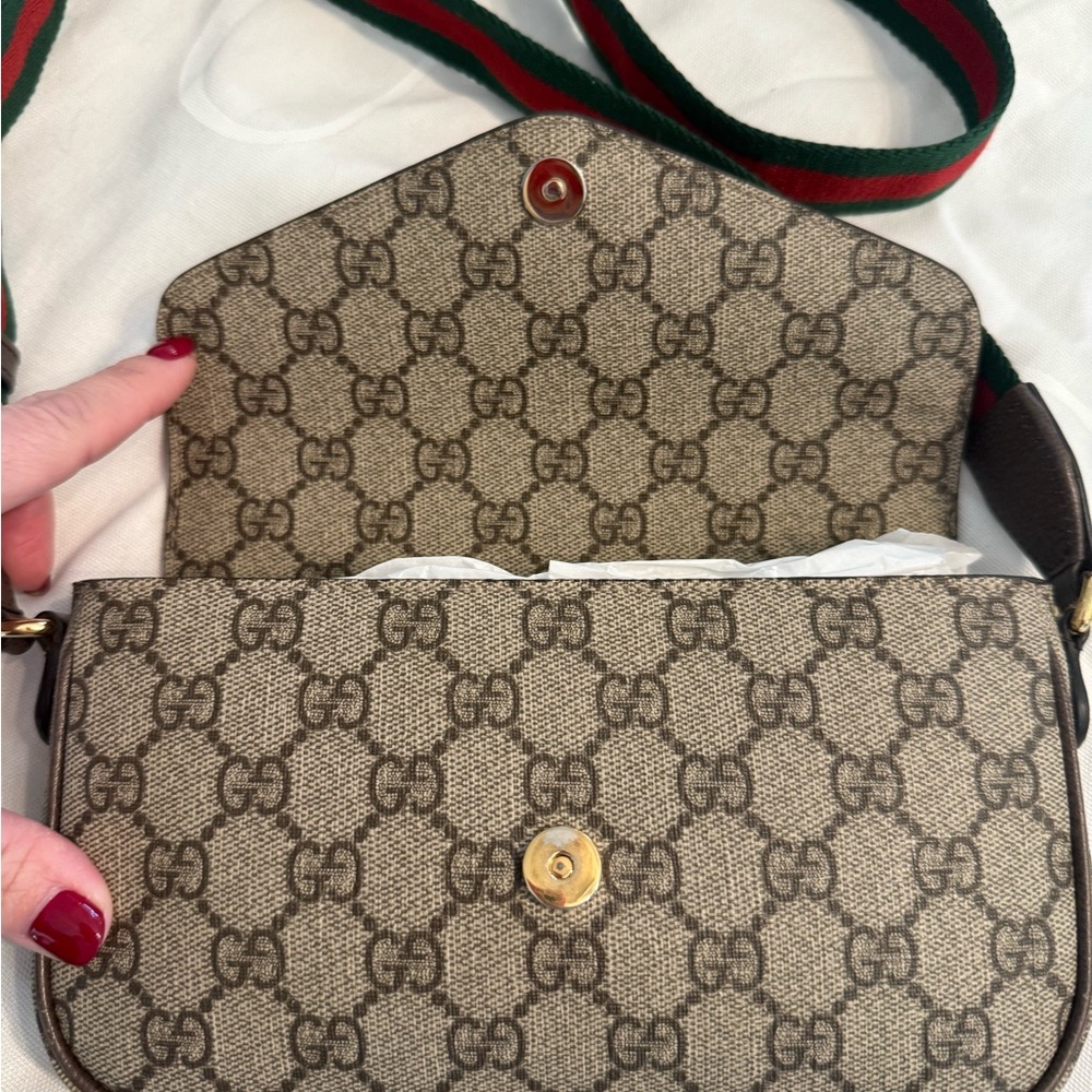 Gucci Monogram Beige and Brown Bag with Card Holder - Picture 7 of 14